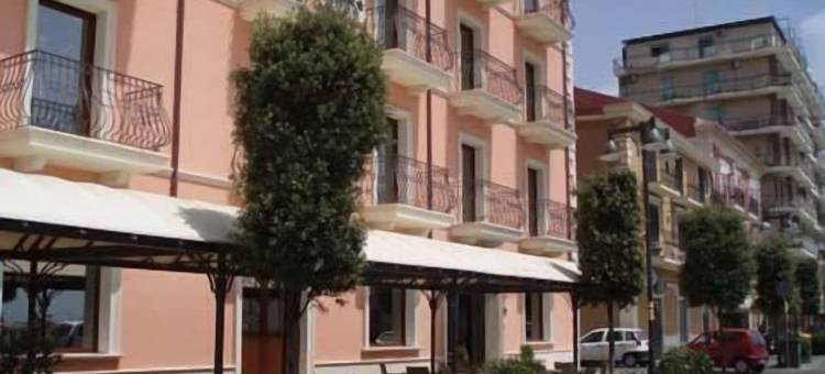 帕拉索方缇酒店(Palazzo Foti Hotel)图片