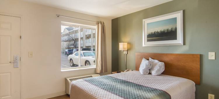 奥罗拉丹佛机场霍姆汤公寓(HomeTowne Studios Denver - Airport/ Aurora)图片