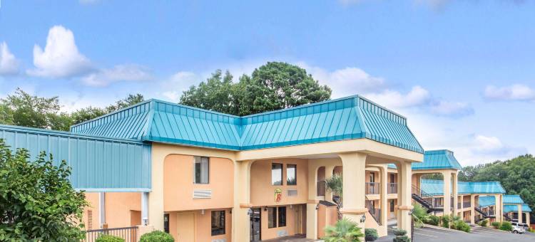 森林公园温德姆速8酒店(Super 8 by Wyndham Forest Park)图片