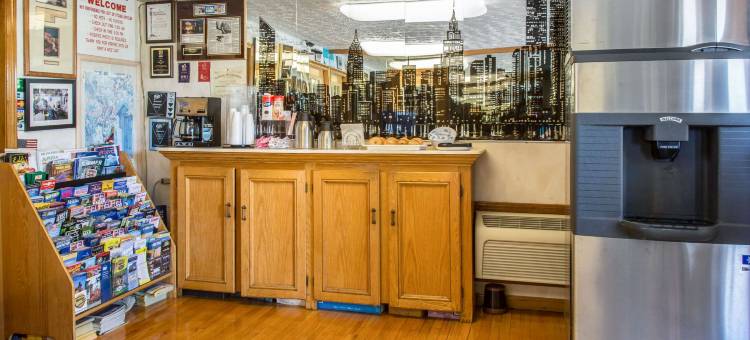 布兰福尔德 - 吉尔福德罗德威套房酒店(Rodeway Inn & Suites Branford - Guilford)图片