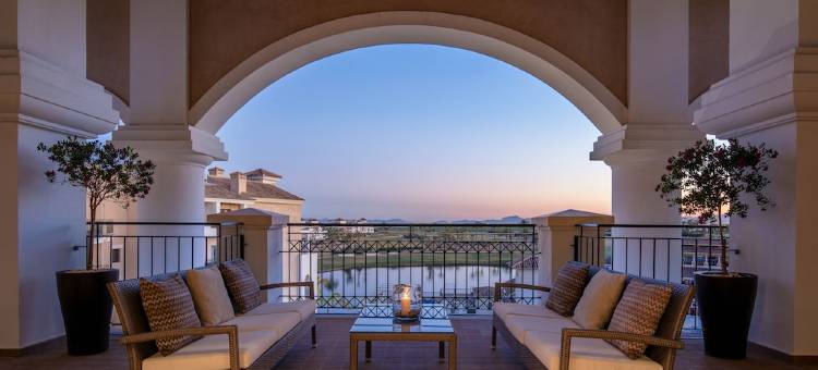 拉托雷希尔顿逸林高尔夫水疗度假酒店(DoubleTree by Hilton La Torre Golf & Spa Resort)图片