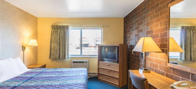 威斯康星州欧克莱尔汽车旅馆(Motel 6 Eau Claire, WI)图片
