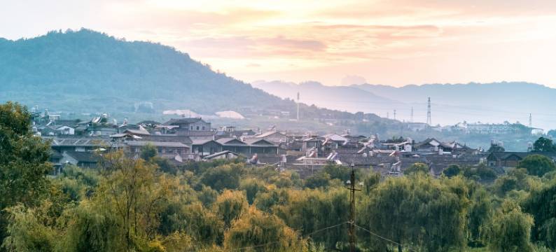 腾冲花大门古民宿图片