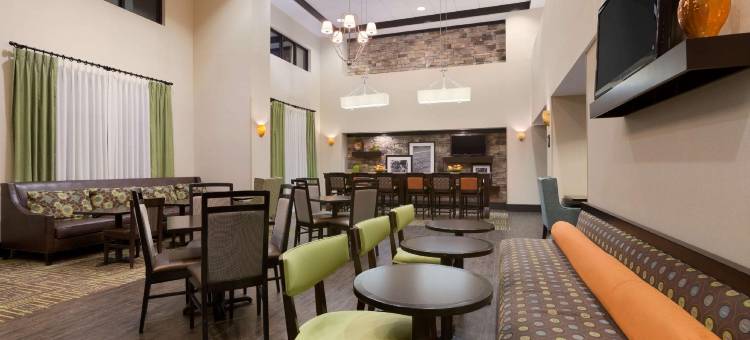 伯明翰伊格尔波恩特东280号欢朋套房酒店(Hampton Inn & Suites Birmingham/280 East-Eagle Point)图片