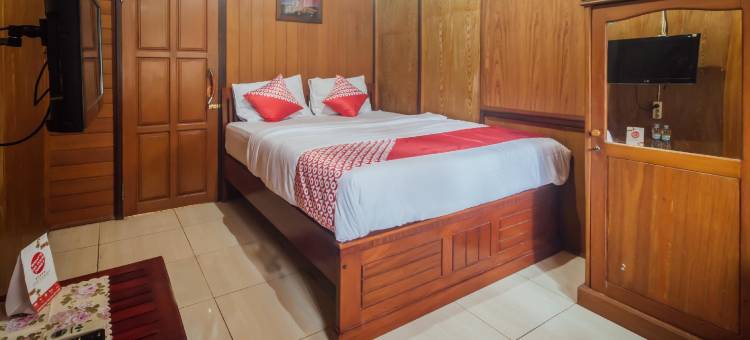 OYO 1300 Crecia Guest House图片