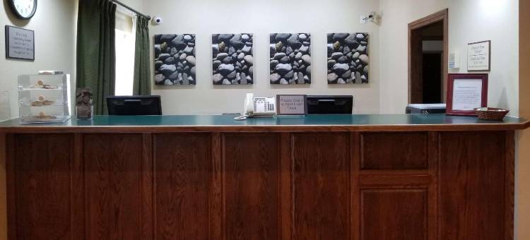 盖尔斯堡温德姆美吟温德姆酒店(AmericInn by Wyndham Galesburg)图片