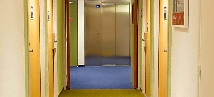 宜必思快捷瑟堡拉格拉斯里酒店(Ibis Budget Cherbourg la Glacerie)图片