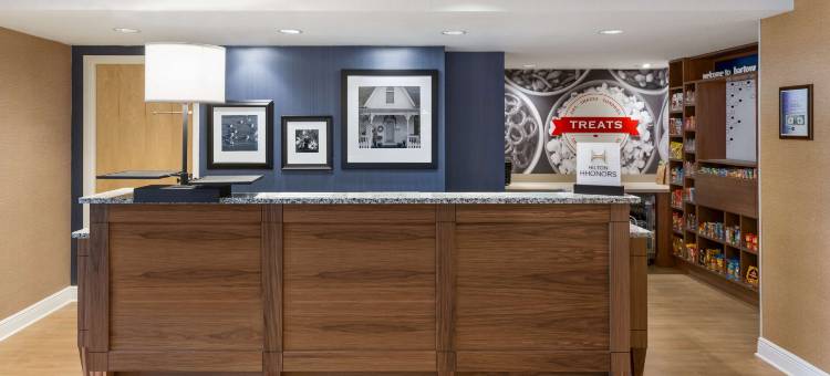 巴托欢朋酒店(Hampton Inn Bartow)图片