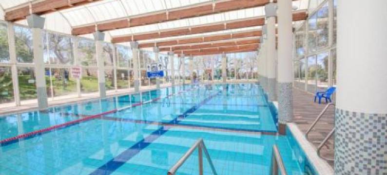 Caesarea :in the Front of the Sea图片