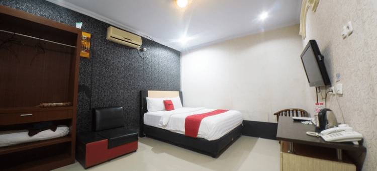 红多兹伊斯兰酒店-近RSUD艾南哈比比哥伦打洛(RedDoorz Syariah near RSUD Ainun Habibie Gorontalo)图片