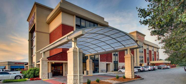 博林格林德鲁里套房酒店(Drury Inn & Suites Bowling Green)图片