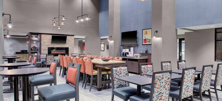 哥伦布塞尔托唐斯希尔顿欢朋套房酒店(Hampton Inn & Suites Columbus Scioto Downs)图片