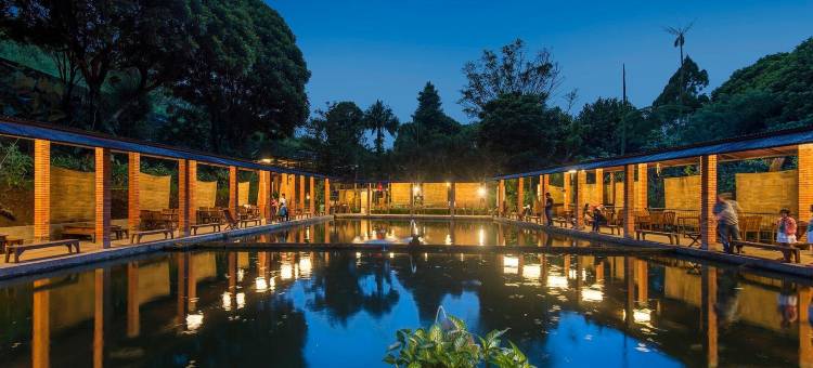 西帕库花园酒店(The Cipaku Garden Hotel)图片