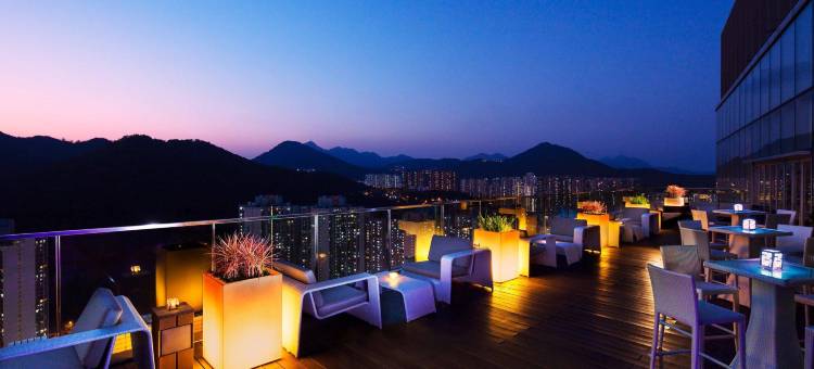 香港九龙东皇冠假日酒店图片