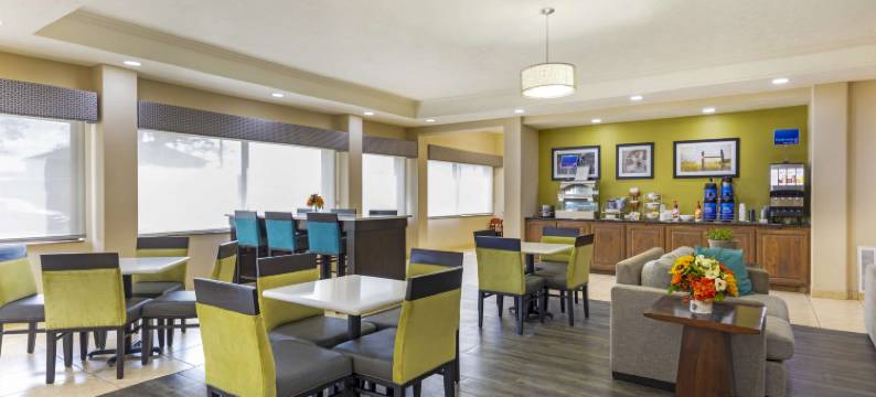 富兰克林市中心贝斯特韦斯特套房酒店(Best Western Franklin Town Center Hotel  Suites)图片