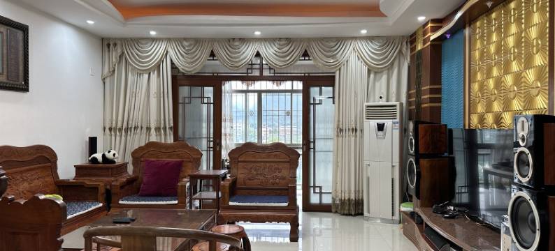 梦妮A公寓(鹰峰中路分店)图片