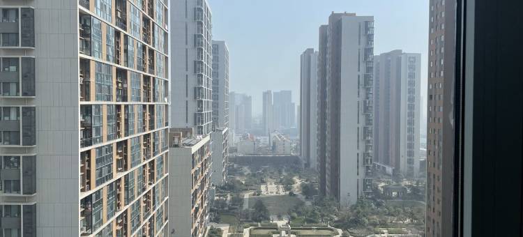 无限海景LFOT电竞公寓(华润万象汇店)图片