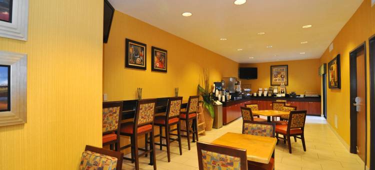 弗雷斯诺贝斯特韦斯特优质酒店(Best Western Plus Fresno Inn)图片