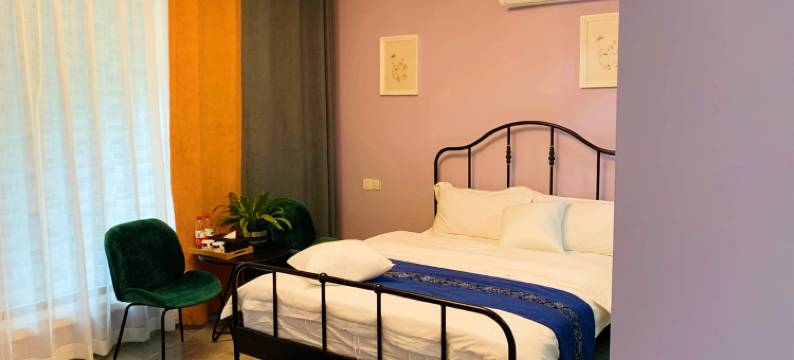 梧语特色民宿(青城山路分店)图片