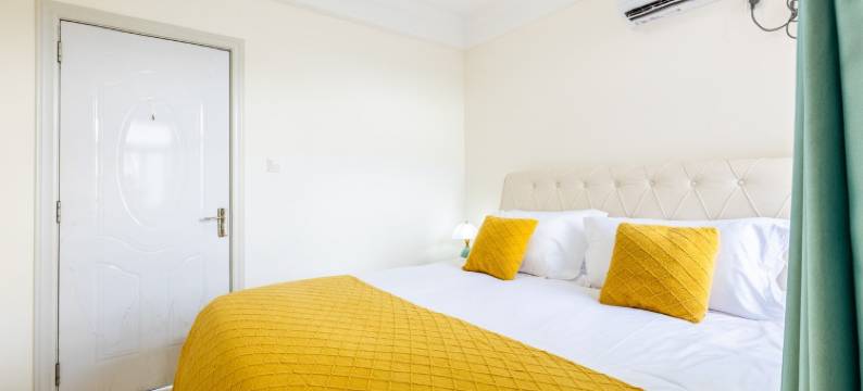 河畔豪庭公寓(万泉河路分店)图片