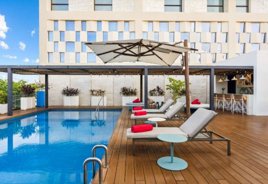 Avani Cancun AirportHotel Overview