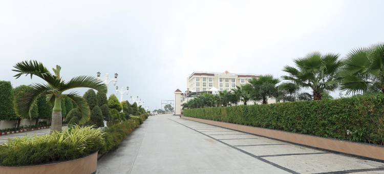 印多尔凯隆酒店(Clarion Inn Indore)图片