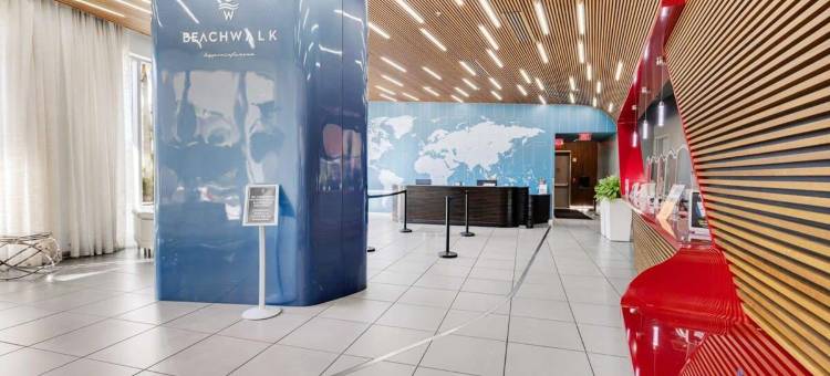 壮观阳台靠近海滩健身房泳池(Spectacular Balcony Plus Near Beach, Gym, Pool)图片