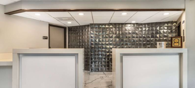 休斯顿能源西走廊贝斯特韦斯特优质必住优质酒店(Best Western Plus Houston Energy Corridor)图片