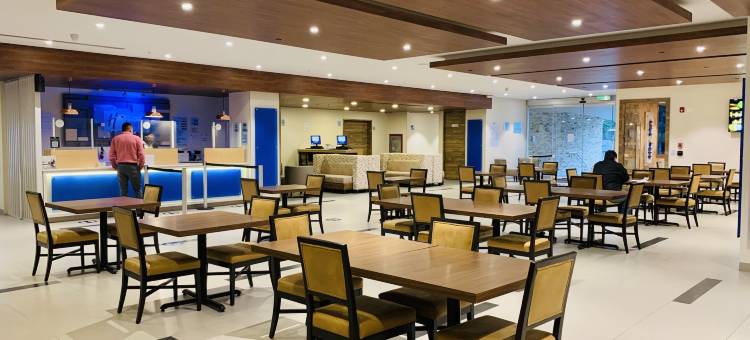 墨西哥大教堂智选假日酒店(Holiday Inn Express Mexico Basilica by IHG)图片