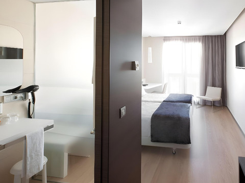 卡斯特利翁明多洛NH酒店