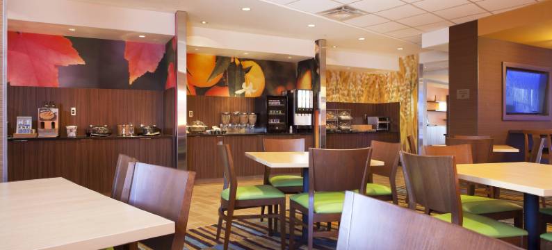 莱斯布里奇万枫套房酒店(Fairfield Inn & Suites Lethbridge)图片
