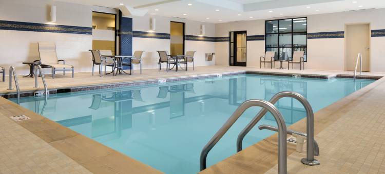 埃奇伍德阿伯丁南欢朋套房酒店(Hampton Inn & Suites Edgewood/Aberdeen-South)图片