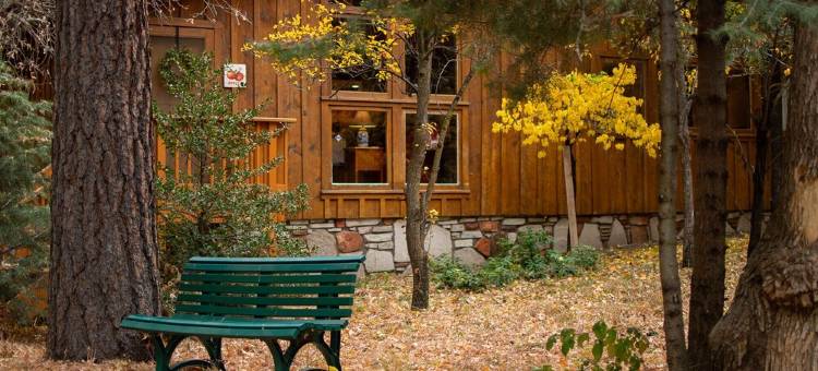 The Apple Cabin in Sedona Scenic Oak Creek Canyon图片