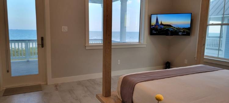BEACHFRONT! HOT TUB! ELEVATOR! CUSTOM-BUILT! GATED COMMUNITY! BEACH, STEPS AWAY!图片