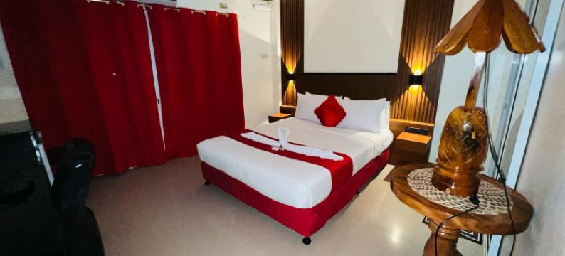 位于拜白的别墅套间(35平方米)-带1个独立浴室(Red Palm Inn-Netflix free wifi  queen bed balcony)图片