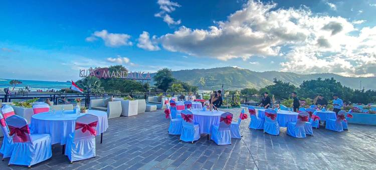 玛达利卡库塔拉贾酒店度假村及会议中心(Raja Hotel Kuta Mandalika Resort & Convention)图片