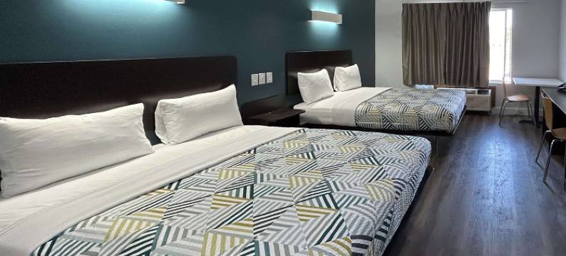 开间6套房 - 希斯皮里亚，加利福尼亚州 - 西主街 - I-15(Studio 6 Suites Hesperia, CA West Main Street I 15)图片