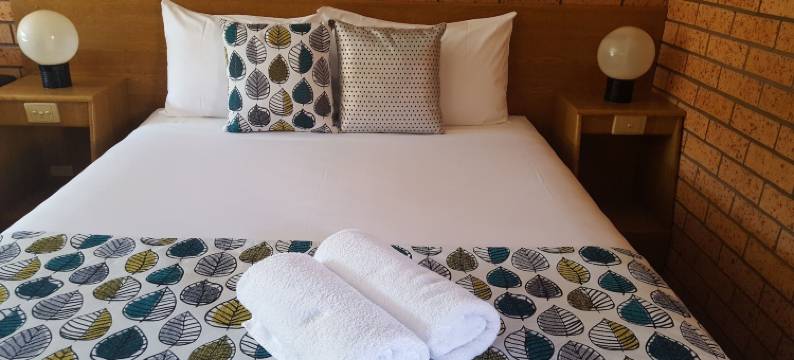 加州豪园汽车旅馆(Royal Palms Motor Inn)图片