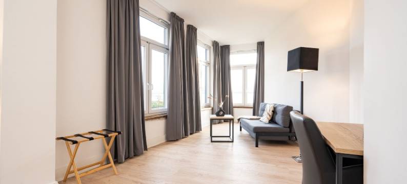 布兰肯尼斯海滨别墅(Homaris Strandhaus Blankenese)图片