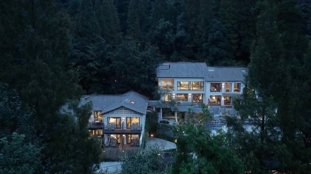 Zhiliao Hostel