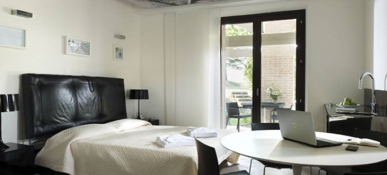 乌尔比诺酒店-桑蒂詹姆斯和菲利普地产集团(Tenuta Santi Giacomo e Filippo)图片