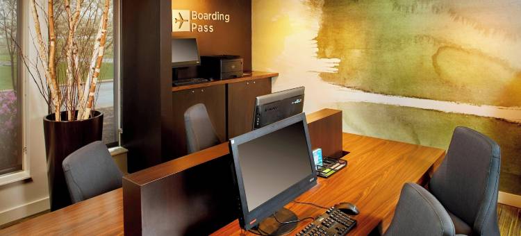 兰辛万怡酒店(Courtyard Lansing)图片