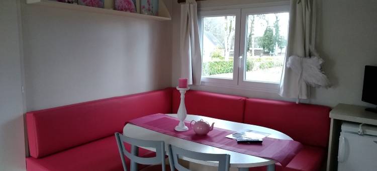 菲斯湖露营酒店(Camping le Lac O Fées)图片