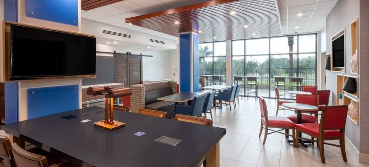 迈尔斯堡海滩-萨尼贝尔盖特威智选假日套房酒店(Holiday Inn Express & Suites FT Myers Beach-Sanibel Gateway)图片