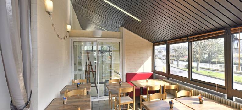 康塔尔酒店(Hostellerie du Cantal)图片