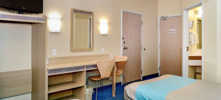 彼得伯勒6号汽车旅馆(Motel 6 Peterborough, on)图片