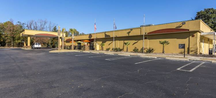 机场凯隆酒店(Clarion Inn Columbia Airport)图片