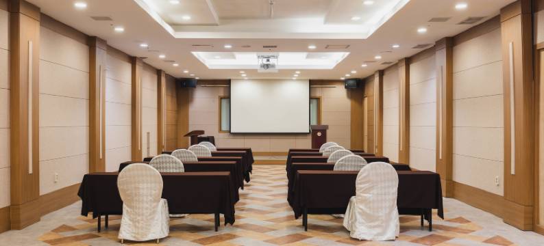 马瑞蒙斯酒店(Hotel Maremons)图片