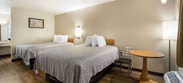 活橡树伊克诺酒店(Econo Lodge)图片