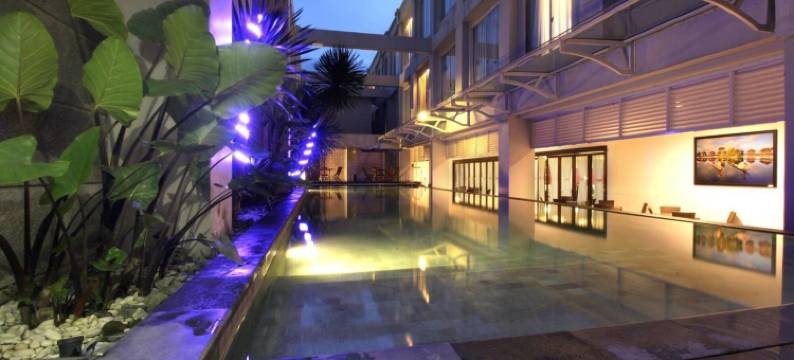 梭罗美加兰德酒店(Megaland Hotel Solo)图片